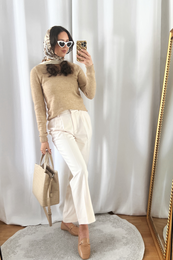 Beige Sweater and Cream Pants Outfit